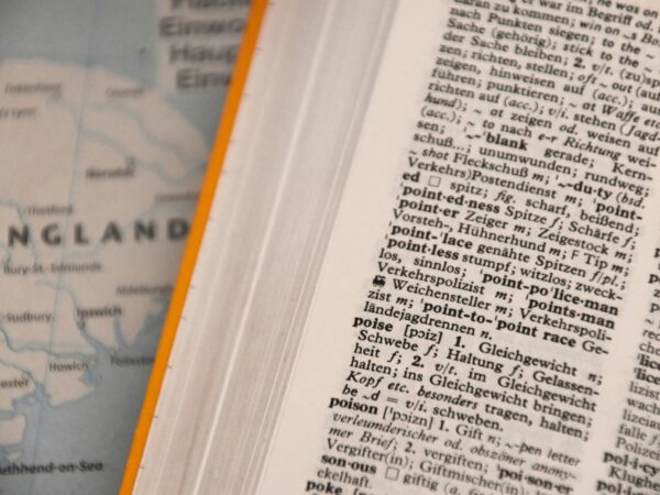 Why More Learners Are Choosing AI Tutors Over Traditional Language Apps: 6 Platforms to Know